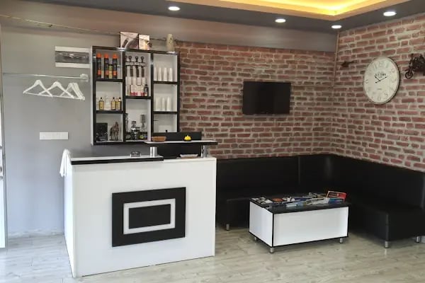 Kadir Alkan Hair Artist Erkek Kuaförü Antalya - Resim 14