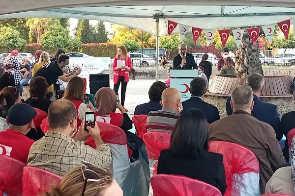 Türk Kızılay'ı Adana Kan Bağış Merkezi - Resim 8