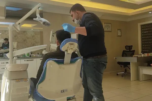 Dishekimi Ahmet Oskay Poliklinigi - Resim 15