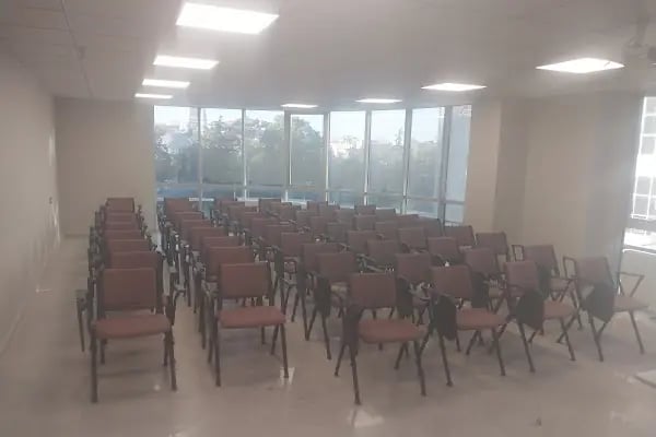 Bezirciler İs Merkezi - Resim 4