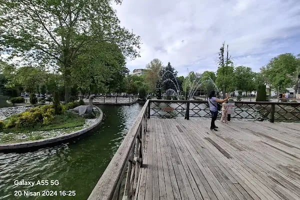 Hürriyet Parkı - Resim 8