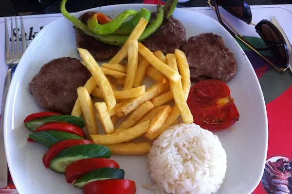 Heykel Cafe - Resim 9