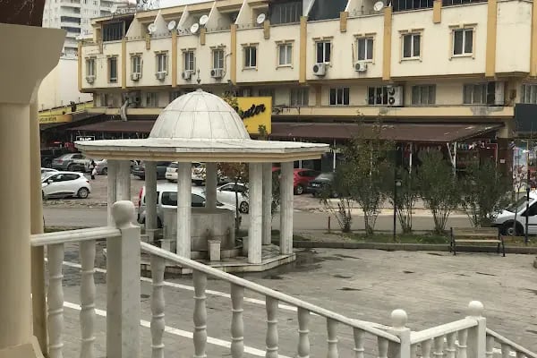 emine konukoğlu cami - Resim 18