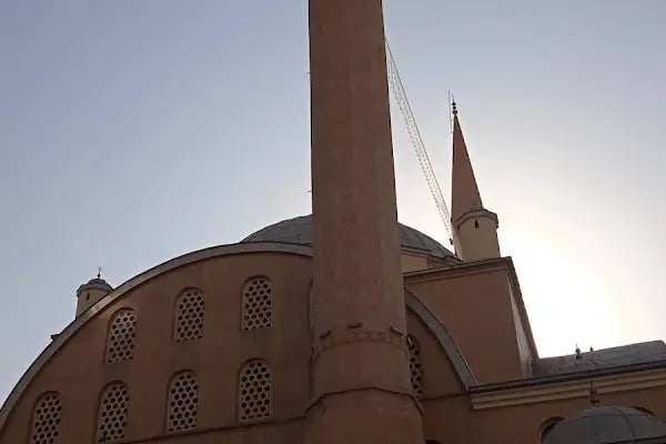 emine konukoğlu cami - Resim 11