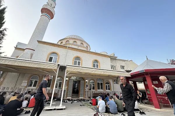 Yaylacık Camii - Resim 9
