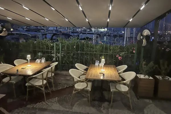 Divan Pub Bodrum - Resim 9