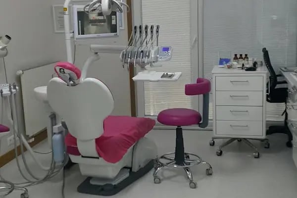 Diş Hekimi Hande Kahya ağız ve diş sağlığı polikliniği - Resim 15