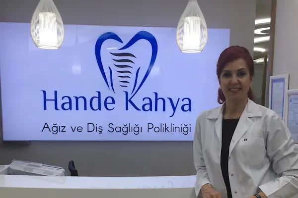 Diş Hekimi Hande Kahya ağız ve diş sağlığı polikliniği - Resim 4
