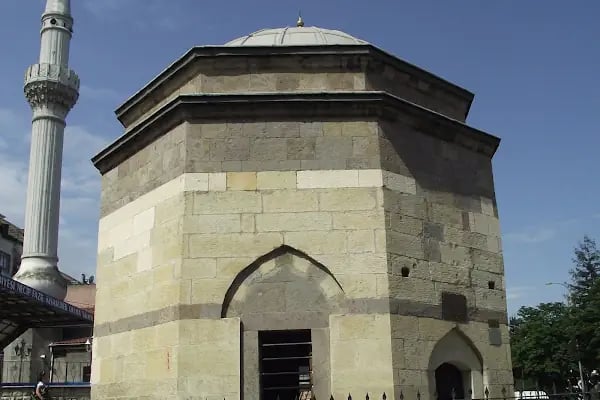 Emir Mehmet Türbesi - Resim 14