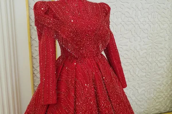 Zümrüt Gelinlik ve moda evi - Resim 11
