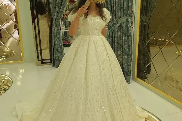 Zümrüt Gelinlik ve moda evi - Resim 7