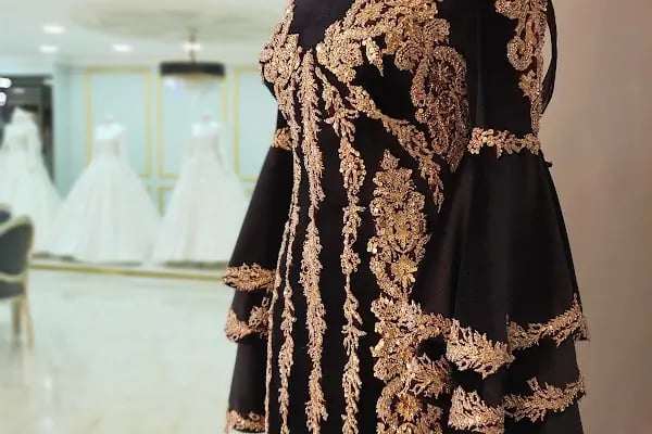 Zümrüt Gelinlik ve moda evi - Resim 4