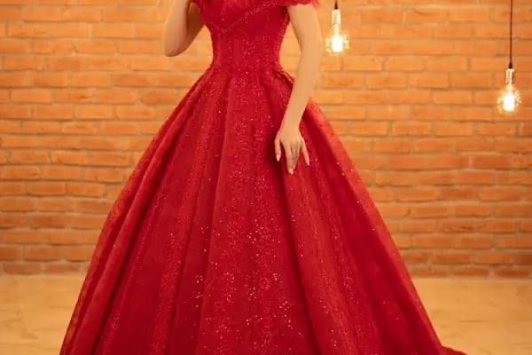 Zümrüt Gelinlik ve moda evi - Resim 14