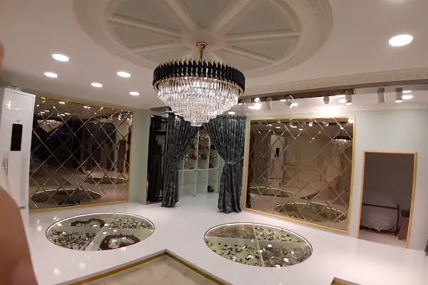 Zümrüt Gelinlik ve moda evi - Resim 8
