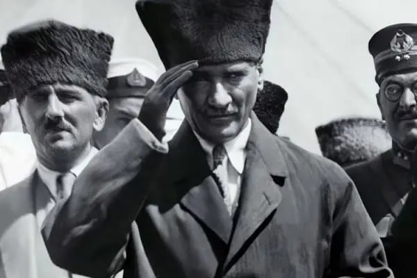 Uzm.Dr.Eda Özkara Mersinlioğlu - Dudak Dolgusu - Burun Dolgusu - Botoks - Gençlik Aşısı - Eksozom Tedavisi - Saç Mezoterapisi - Resim 9