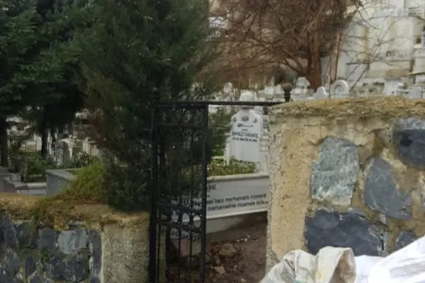 Şair Adil Erdem Bayazıt Kabri - Resim 5