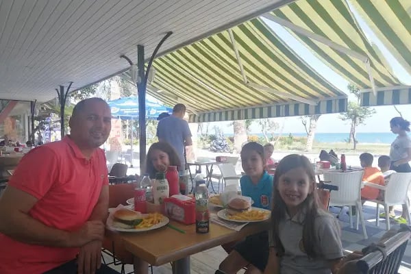 Turtles Pizza Cafe - Resim 14