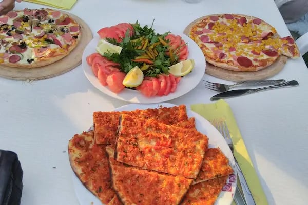 Turtles Pizza Cafe - Resim 3