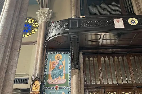 St. Antuan Kilisesi - Resim 13