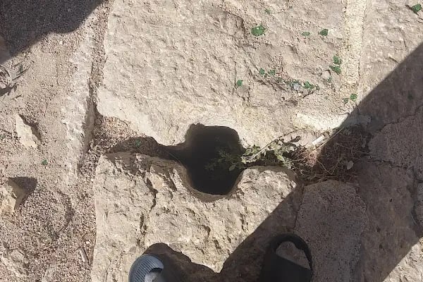Kırık Kilise - Resim 19