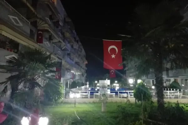 Özel Arı Sitesi - Resim 11