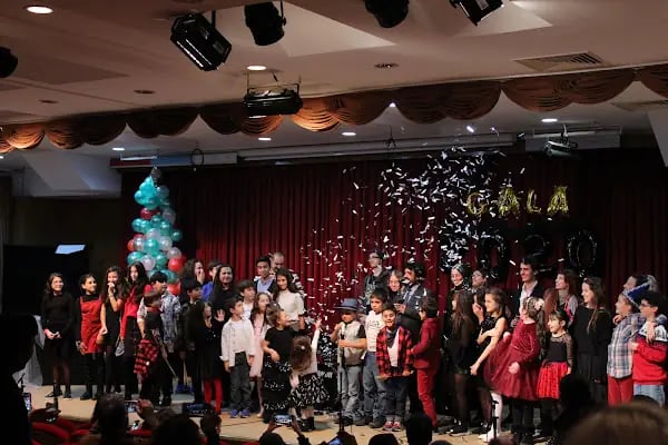 Gala Sanat Akademisi - TC MEB ÖZEL GALA GÜZEL SANATLAR KURSU - Resim 2