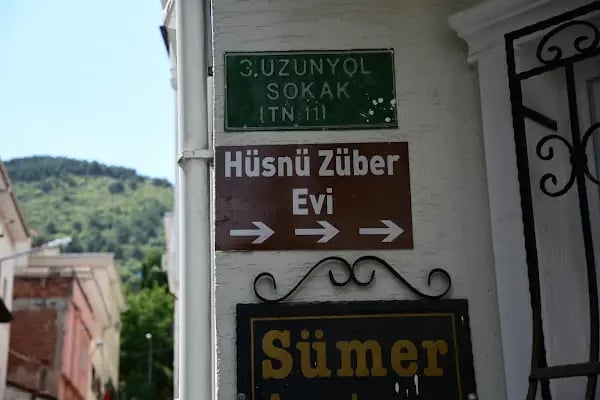 Muradiye Gençlik Merkezi - Hüsnü Züber Müze Evi - Resim 11