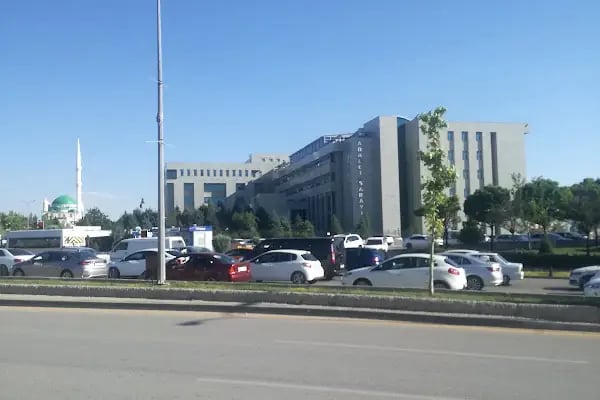 Ankara Batı Adalet Sarayı - Resim 3
