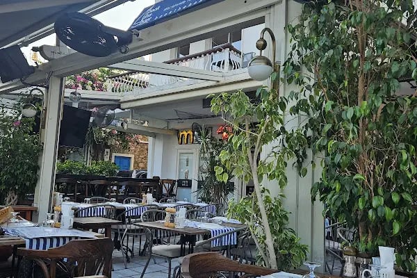 Paccini Coffee & Pub - Resim 7