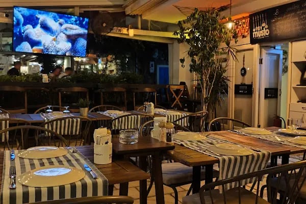 Paccini Coffee & Pub - Resim 4