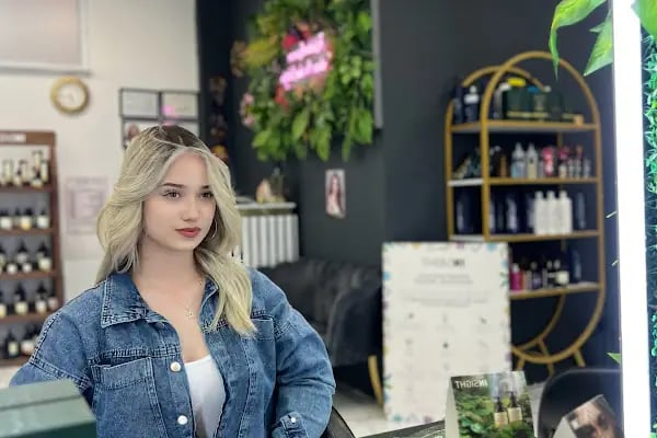 Eray Hair Studio Bayan kuaförü - Resim 1