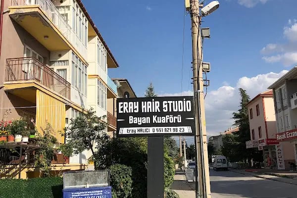 Eray Hair Studio Bayan kuaförü - Resim 2