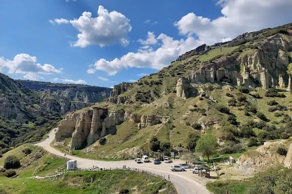 Kula Peribacaları Tabiat Anıtı - Resim 6