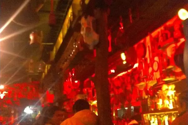 SHERIFF WESTERN BAR&amp; FOOD - Resim 15