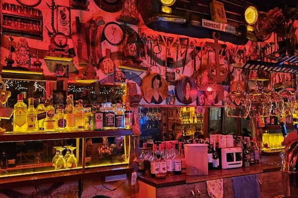 SHERIFF WESTERN BAR&amp; FOOD - Resim 3