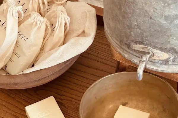 DIY and Green / Art & Coffee Shop - Resim 3