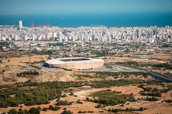 Mersin Stadyumu - Resim 17