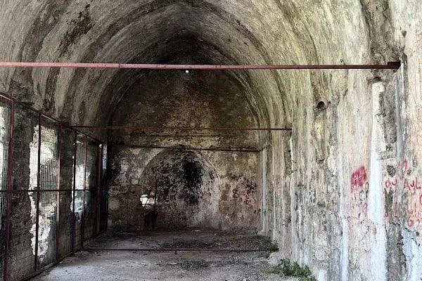 Hagios Contantinos Kilisesi - Resim 2