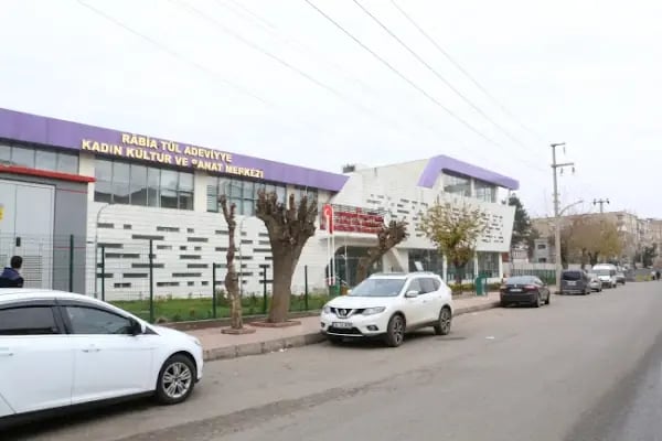 Rabia-tül Adeviyye Kültür Merkezi - Resim 2