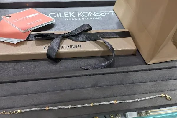 Çilek Konsept Metropol İstanbul Avm - Resim 19