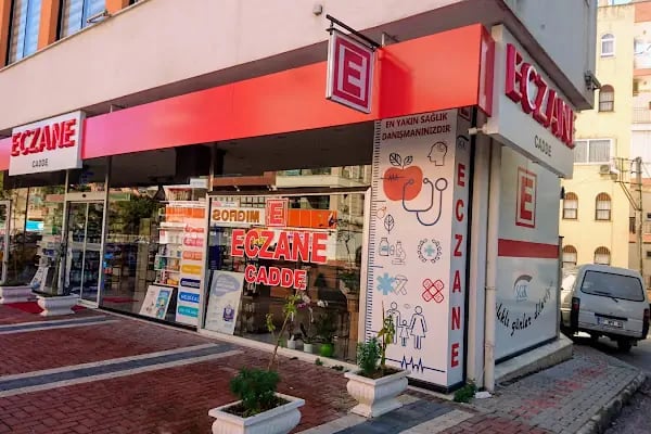 Cadde Eczanesi - Resim 13