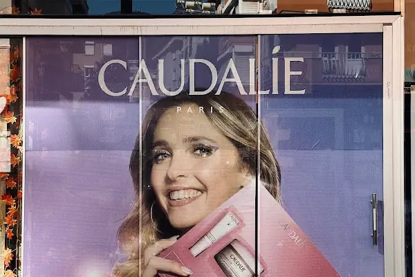 Cadde Eczanesi - Resim 12