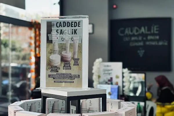 Cadde Eczanesi - Resim 9