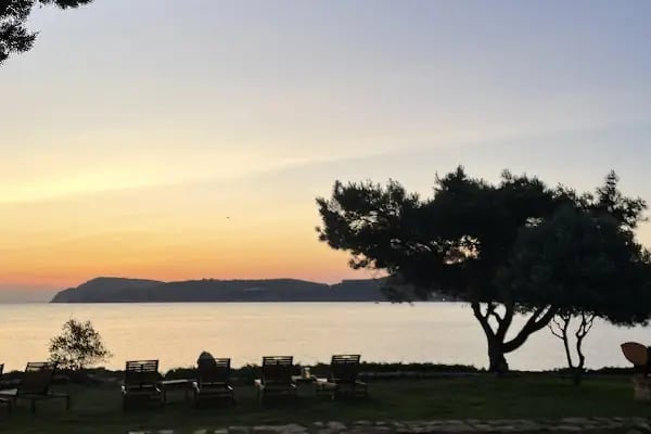 Teos Kınalıada Beach &amp; Restaurant - Resim 1