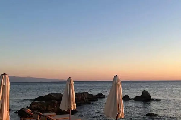 Teos Kınalıada Beach &amp; Restaurant - Resim 6