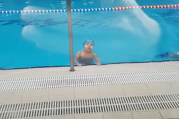 Bursa Atıcılar Havuzu Yüzme Dünyası Spor Kulübü - Resim 10