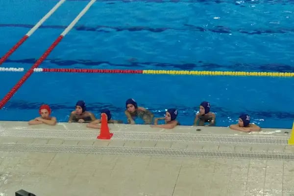 Bursa Atıcılar Havuzu Yüzme Dünyası Spor Kulübü - Resim 9