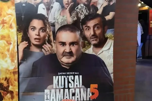 Paribu Cineverse Pendorya Alışveriş Merkezi - Resim 7