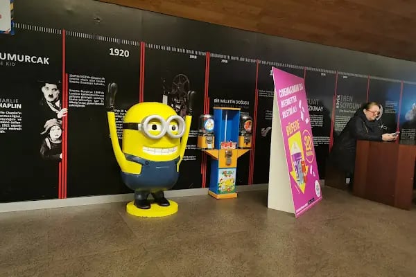 Paribu Cineverse Pendorya Alışveriş Merkezi - Resim 18