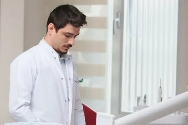 DENTOVA ESTETİK - Konya İmplant, Diş Teli, Çocuk Diş Hekimliği, Konya Diş Hekimi - Resim 16